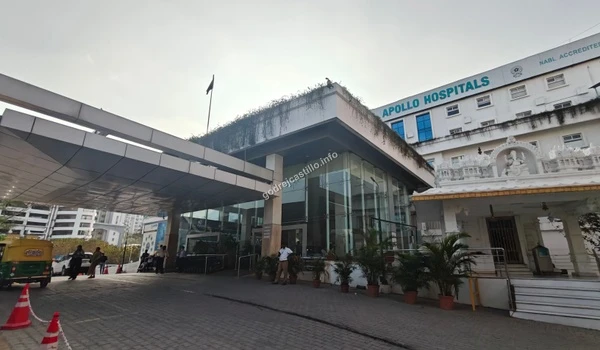 Spacious entrance area of Apollo Hospitals offering advanced medical facilities close to Godrej Castillo.