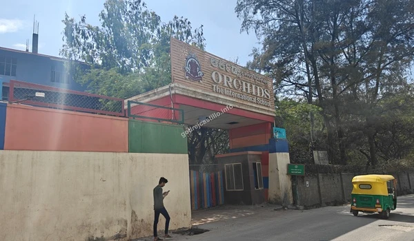 Front facade of Orchids The International School, an important academic asset located conveniently close to the Godrej Castillo residential project